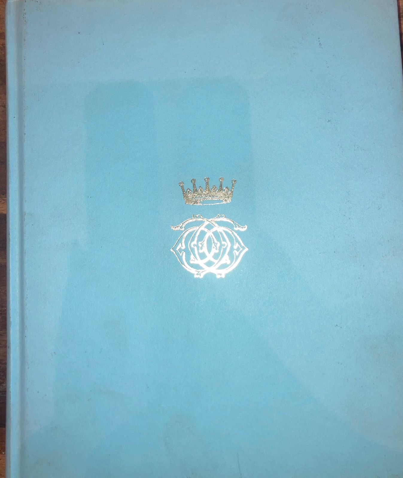 The World of Downtown Abbey (Used)