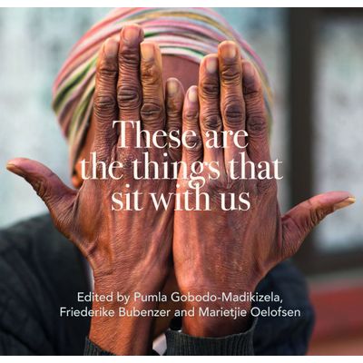 These Are The Things That Sit With Us (Paperback)